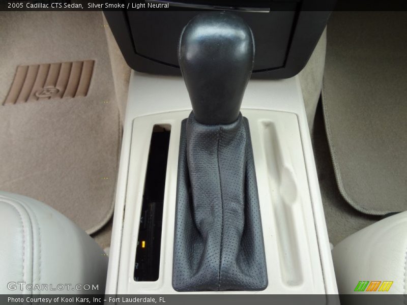 Silver Smoke / Light Neutral 2005 Cadillac CTS Sedan