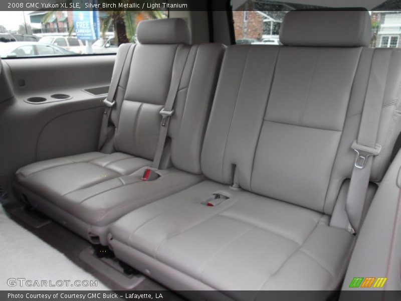 Silver Birch Metallic / Light Titanium 2008 GMC Yukon XL SLE