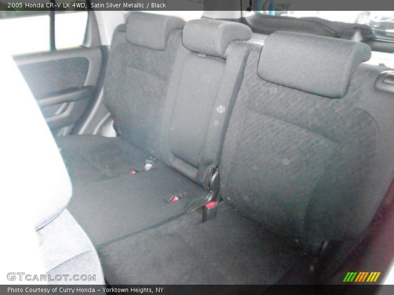 Satin Silver Metallic / Black 2005 Honda CR-V LX 4WD