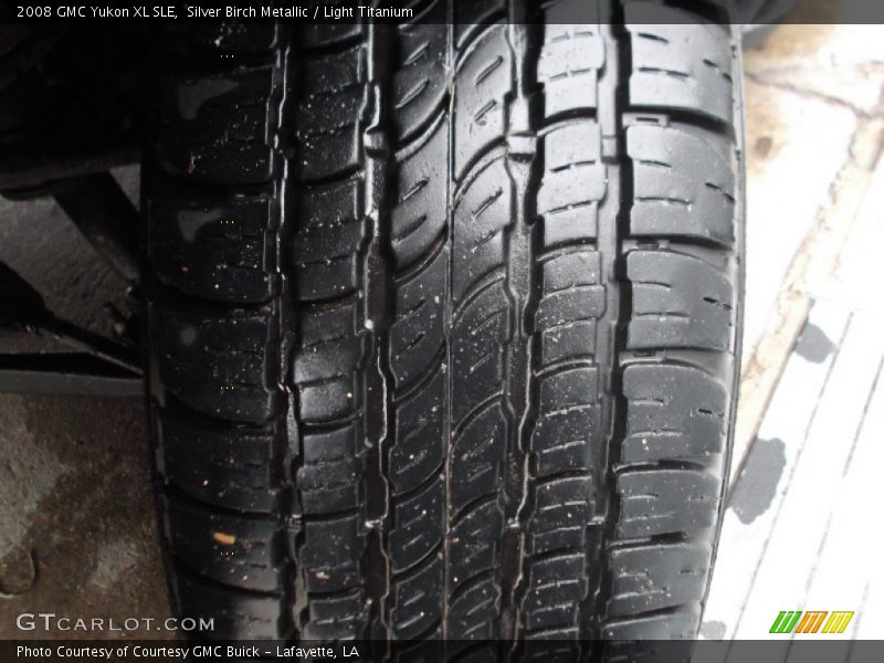 Silver Birch Metallic / Light Titanium 2008 GMC Yukon XL SLE