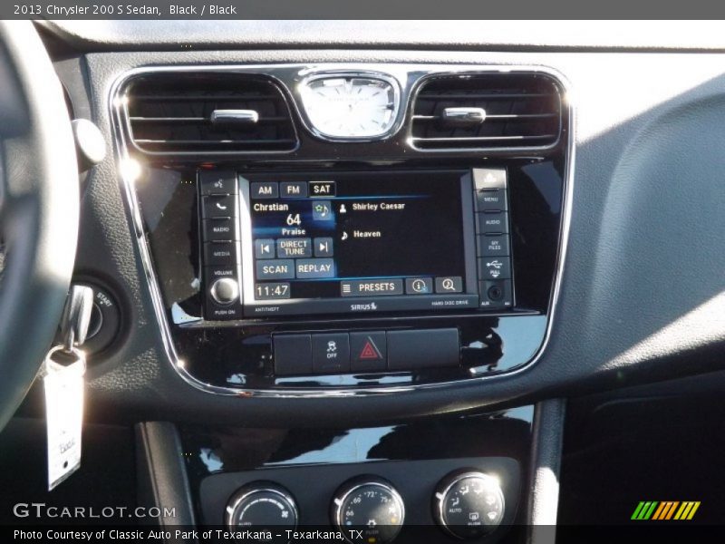 Black / Black 2013 Chrysler 200 S Sedan