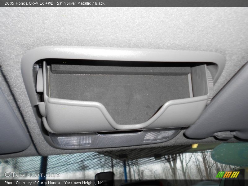 Satin Silver Metallic / Black 2005 Honda CR-V LX 4WD