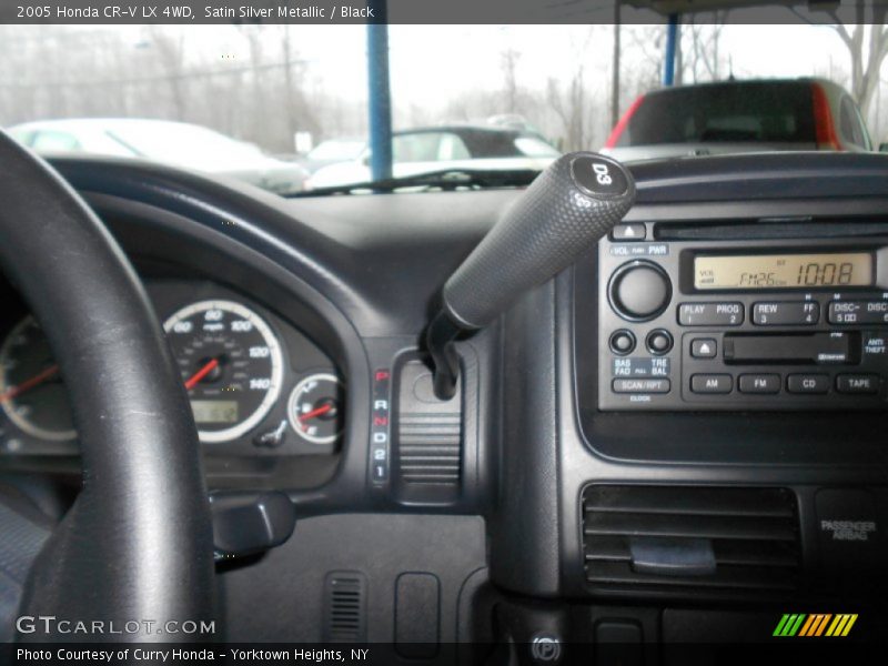 Satin Silver Metallic / Black 2005 Honda CR-V LX 4WD
