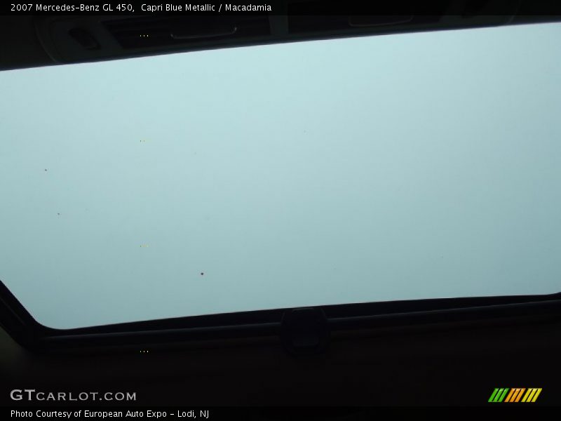 Capri Blue Metallic / Macadamia 2007 Mercedes-Benz GL 450