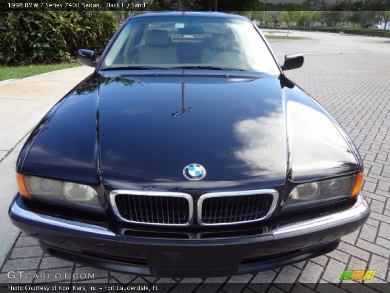 Black II / Sand 1998 BMW 7 Series 740iL Sedan