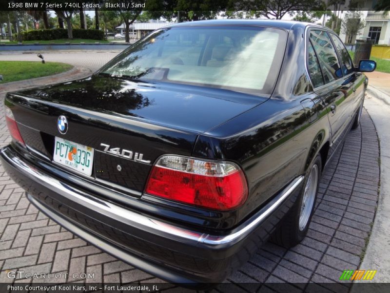 Black II / Sand 1998 BMW 7 Series 740iL Sedan