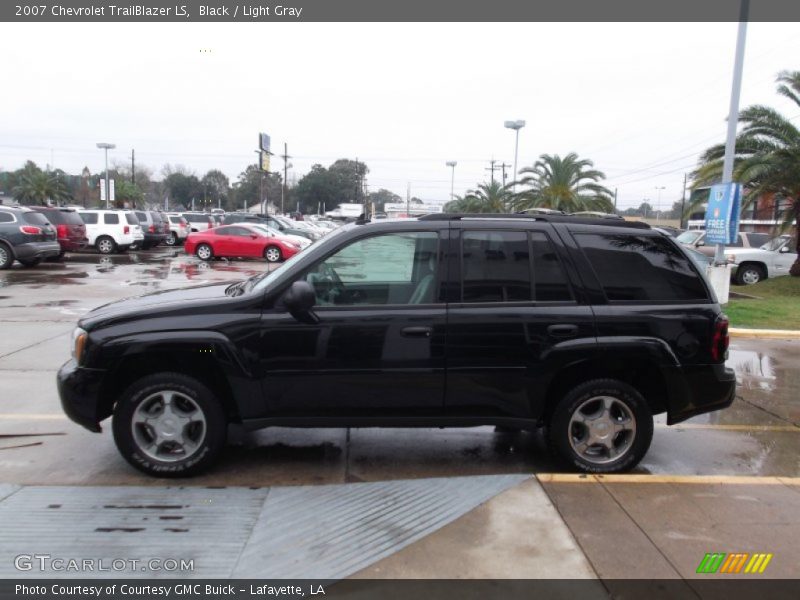 Black / Light Gray 2007 Chevrolet TrailBlazer LS