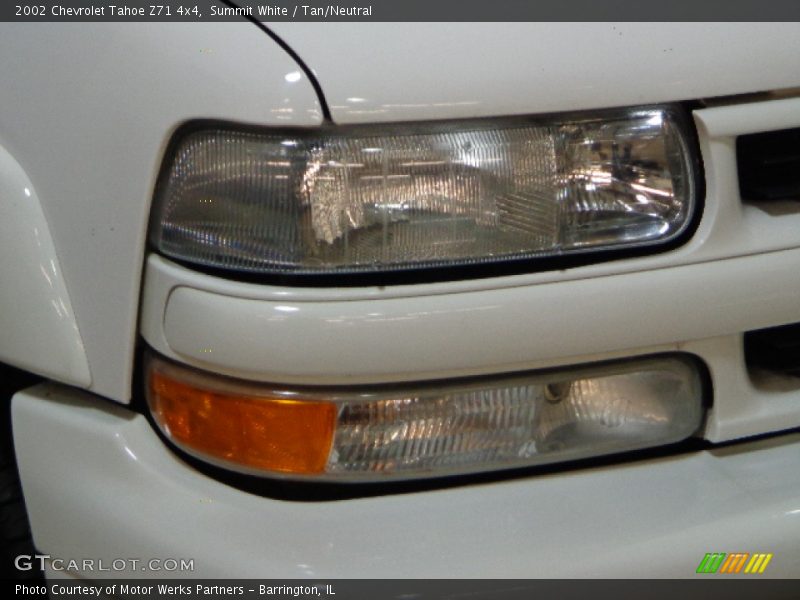 Summit White / Tan/Neutral 2002 Chevrolet Tahoe Z71 4x4