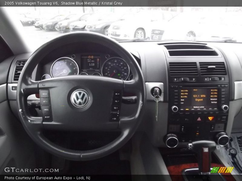 Shadow Blue Metallic / Kristal Grey 2005 Volkswagen Touareg V6