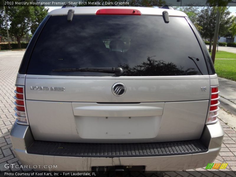 Silver Birch Metallic / Dark Graphite 2003 Mercury Mountaineer Premier