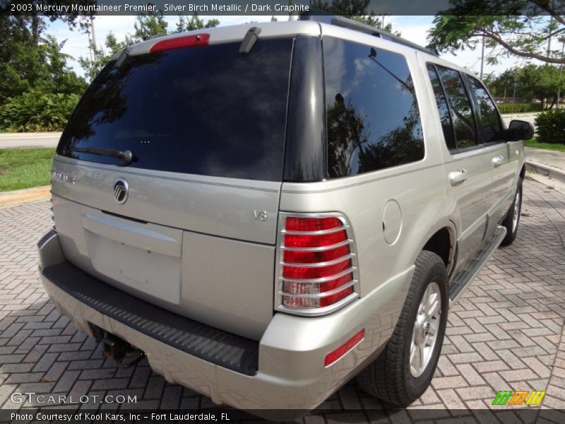 Silver Birch Metallic / Dark Graphite 2003 Mercury Mountaineer Premier