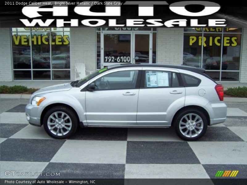 Bright Silver Metallic / Dark Slate Gray 2011 Dodge Caliber Heat