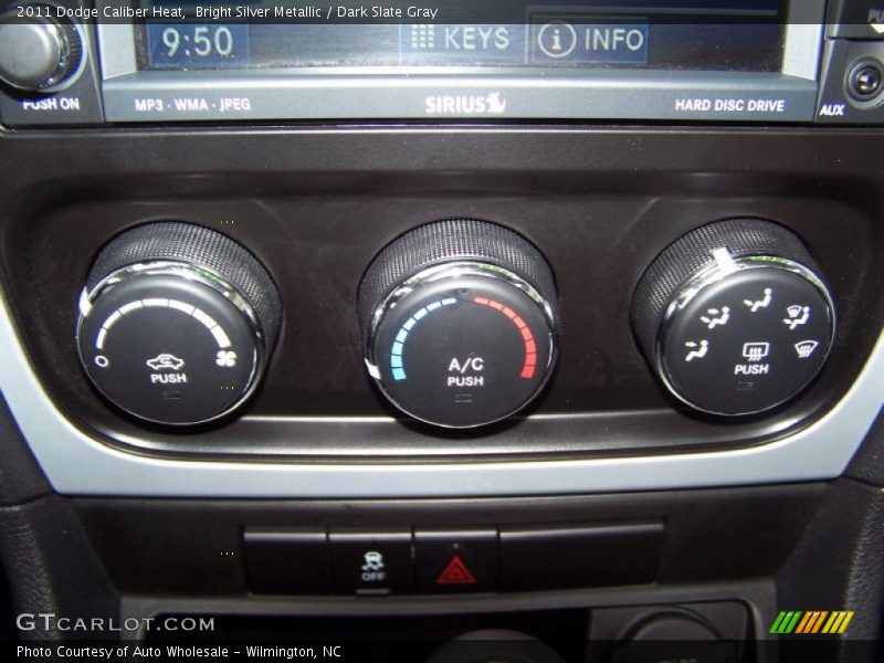 Bright Silver Metallic / Dark Slate Gray 2011 Dodge Caliber Heat