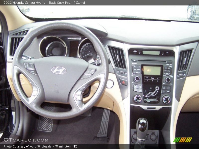 Black Onyx Pearl / Camel 2011 Hyundai Sonata Hybrid