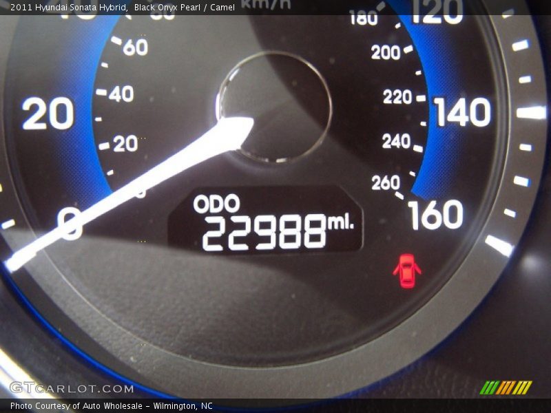 Black Onyx Pearl / Camel 2011 Hyundai Sonata Hybrid