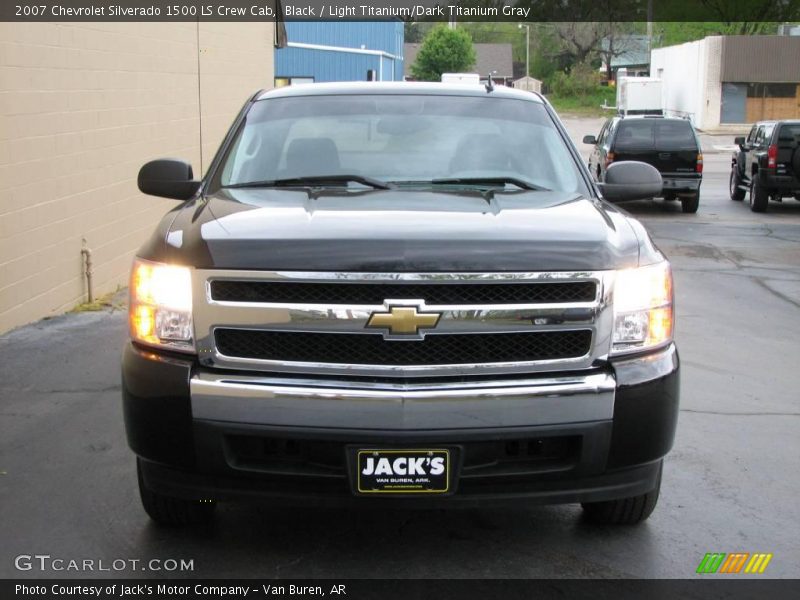 Black / Light Titanium/Dark Titanium Gray 2007 Chevrolet Silverado 1500 LS Crew Cab