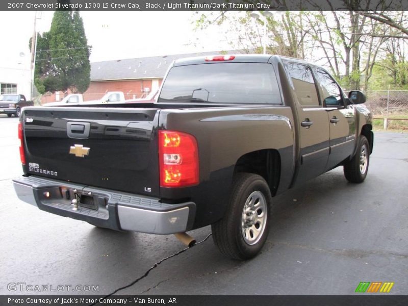 Black / Light Titanium/Dark Titanium Gray 2007 Chevrolet Silverado 1500 LS Crew Cab
