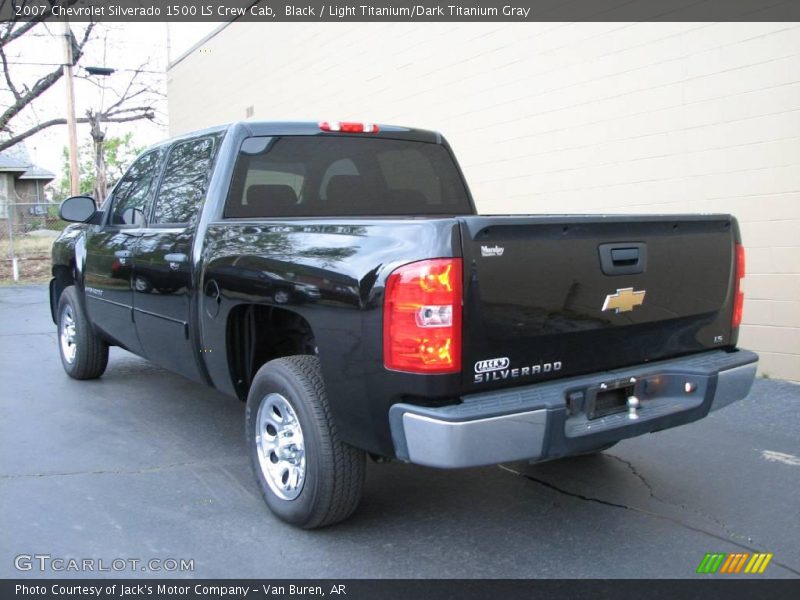 Black / Light Titanium/Dark Titanium Gray 2007 Chevrolet Silverado 1500 LS Crew Cab