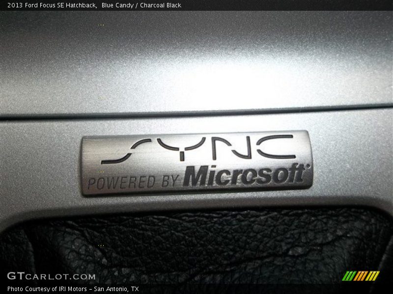 Blue Candy / Charcoal Black 2013 Ford Focus SE Hatchback