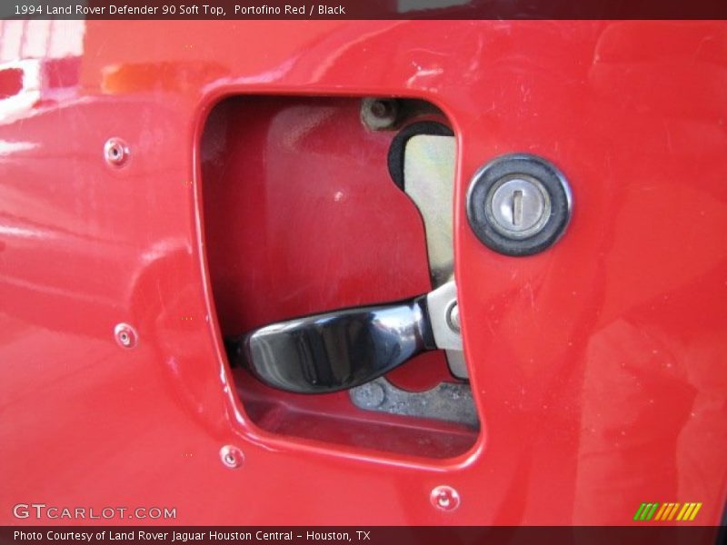 Controls of 1994 Defender 90 Soft Top