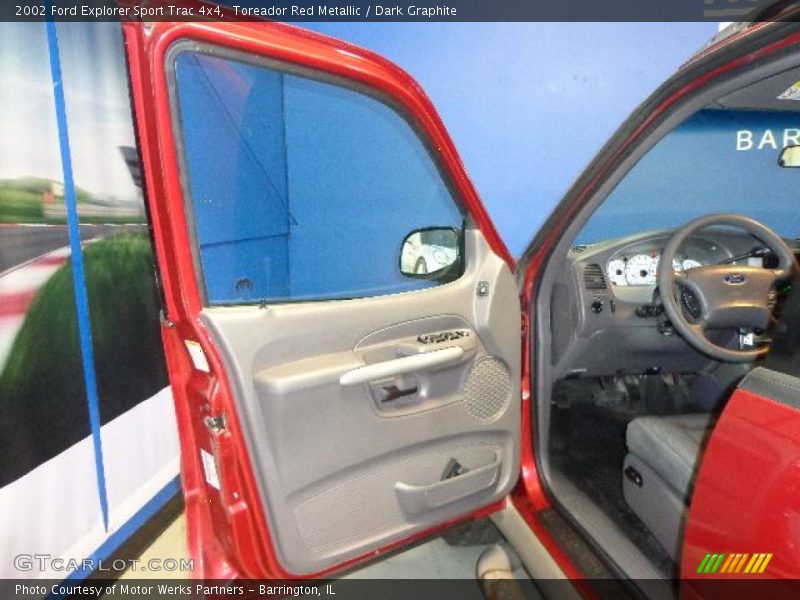 Toreador Red Metallic / Dark Graphite 2002 Ford Explorer Sport Trac 4x4