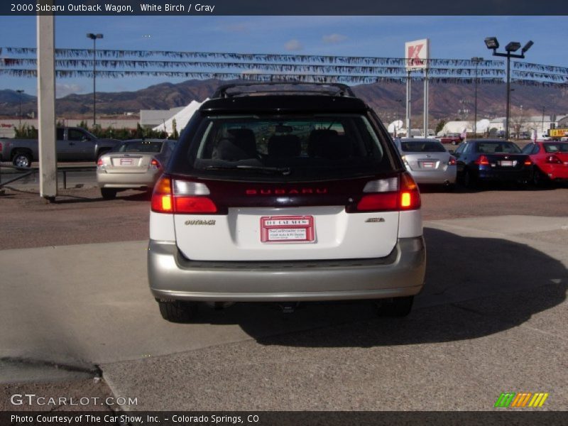White Birch / Gray 2000 Subaru Outback Wagon