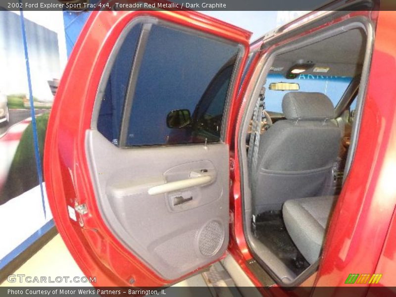 Toreador Red Metallic / Dark Graphite 2002 Ford Explorer Sport Trac 4x4