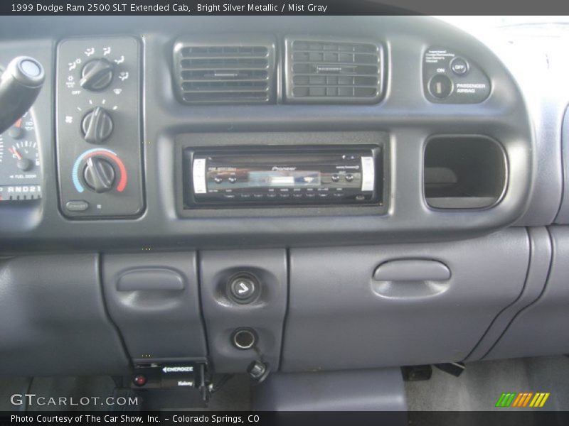 Bright Silver Metallic / Mist Gray 1999 Dodge Ram 2500 SLT Extended Cab