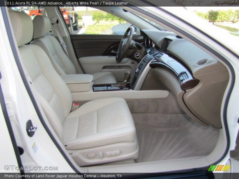 Front Seat of 2011 RL SH-AWD Advance