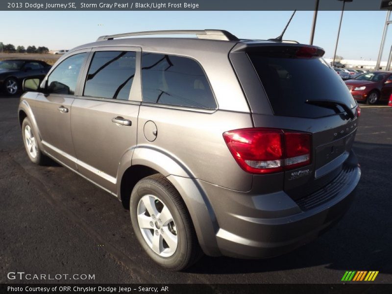 Storm Gray Pearl / Black/Light Frost Beige 2013 Dodge Journey SE