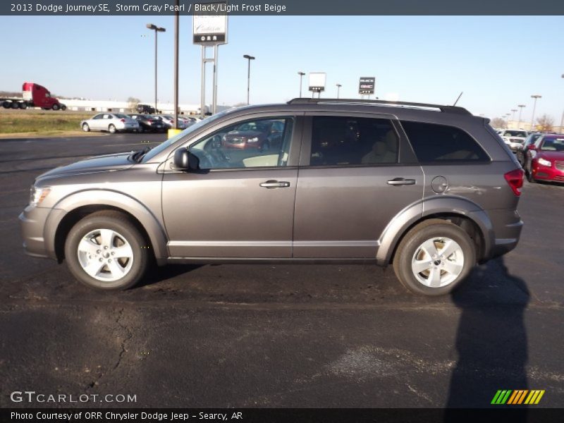 Storm Gray Pearl / Black/Light Frost Beige 2013 Dodge Journey SE