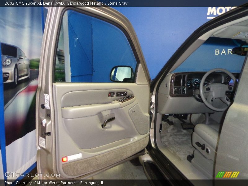 Sandalwood Metallic / Stone Gray 2003 GMC Yukon XL Denali AWD
