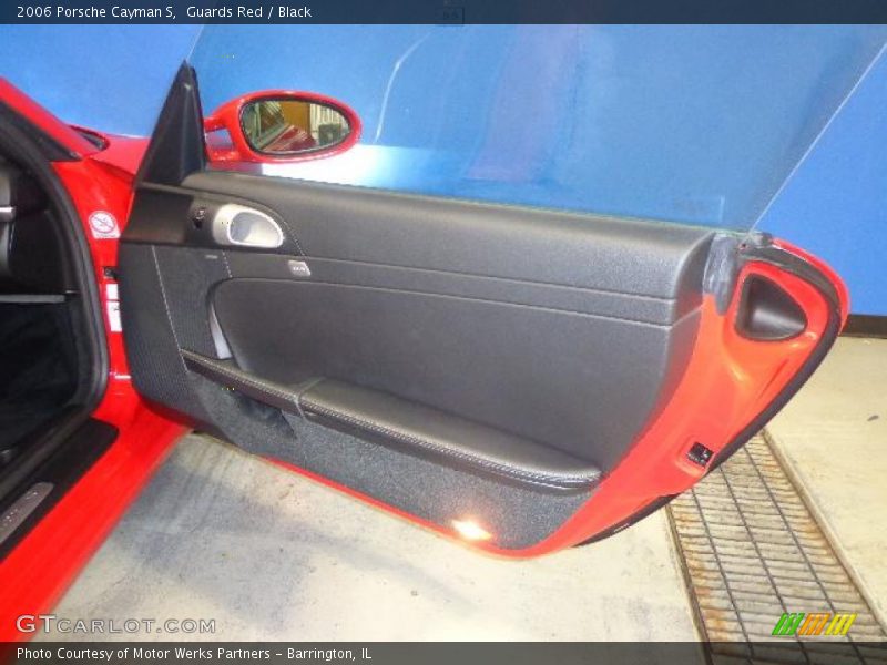 Guards Red / Black 2006 Porsche Cayman S