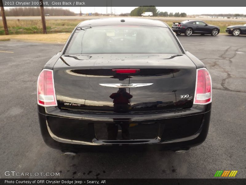 Gloss Black / Black 2013 Chrysler 300 S V8