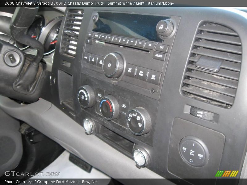Summit White / Light Titanium/Ebony 2008 Chevrolet Silverado 3500HD Chassis Dump Truck