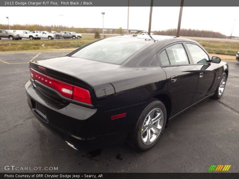 Pitch Black / Black 2013 Dodge Charger R/T Plus