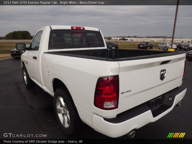 Bright White / Black/Diesel Gray 2013 Ram 1500 Express Regular Cab