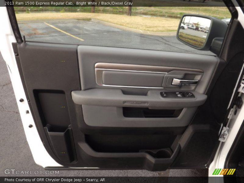 Bright White / Black/Diesel Gray 2013 Ram 1500 Express Regular Cab