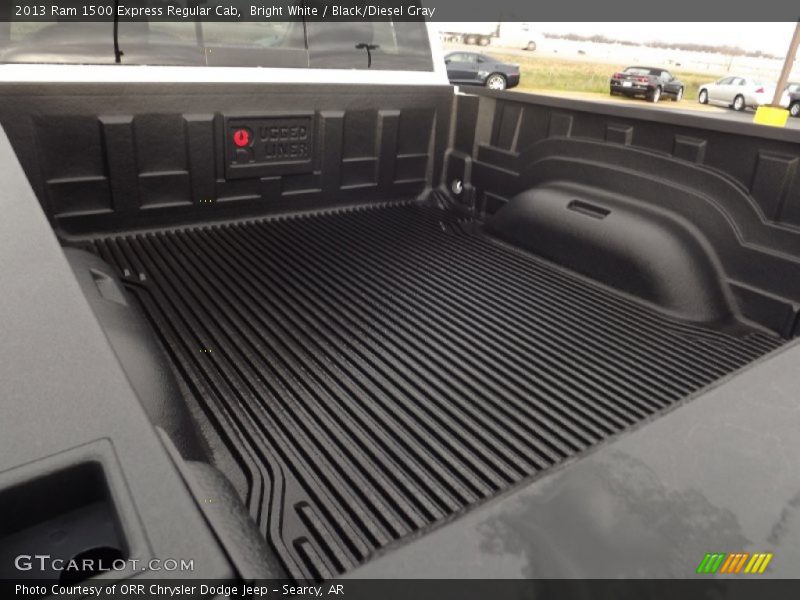 Bright White / Black/Diesel Gray 2013 Ram 1500 Express Regular Cab