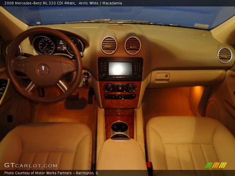 Arctic White / Macadamia 2008 Mercedes-Benz ML 320 CDI 4Matic