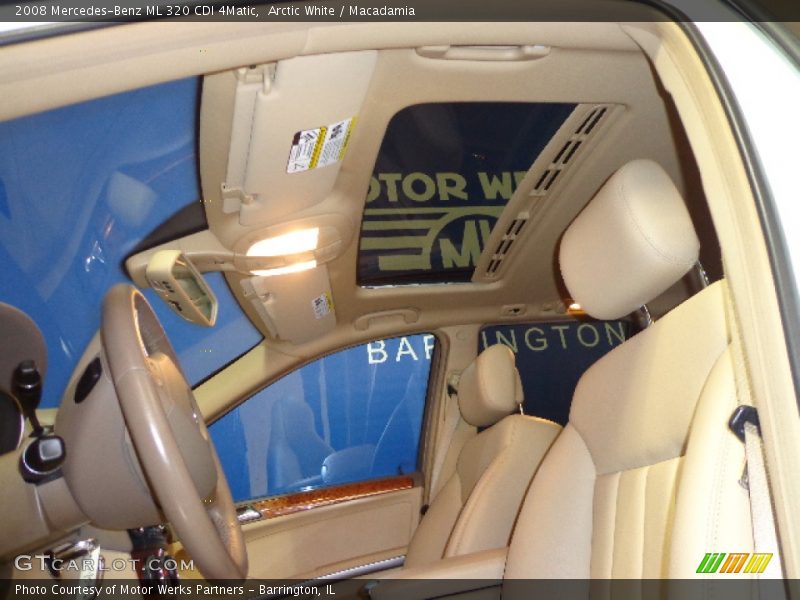 Arctic White / Macadamia 2008 Mercedes-Benz ML 320 CDI 4Matic