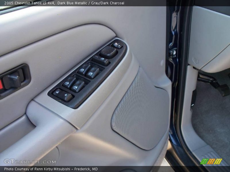 Dark Blue Metallic / Gray/Dark Charcoal 2005 Chevrolet Tahoe LS 4x4