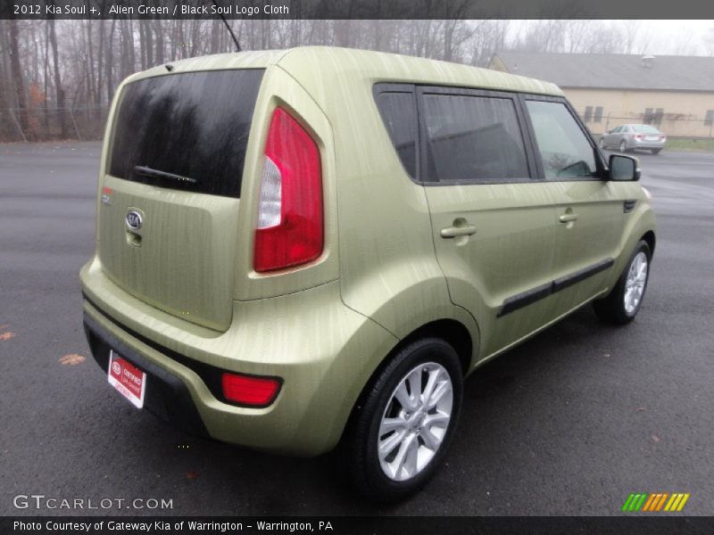 Alien Green / Black Soul Logo Cloth 2012 Kia Soul +