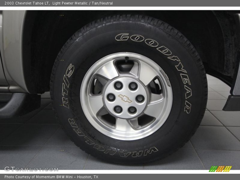Light Pewter Metallic / Tan/Neutral 2003 Chevrolet Tahoe LT