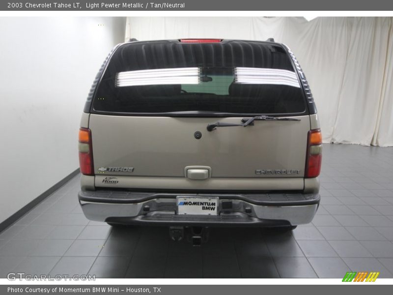 Light Pewter Metallic / Tan/Neutral 2003 Chevrolet Tahoe LT