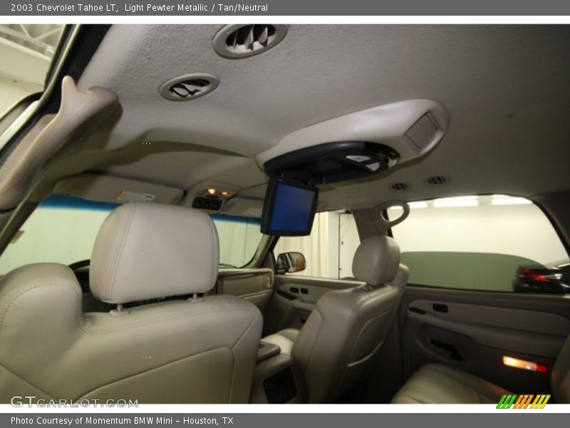 Light Pewter Metallic / Tan/Neutral 2003 Chevrolet Tahoe LT