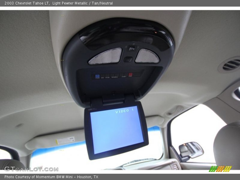 Light Pewter Metallic / Tan/Neutral 2003 Chevrolet Tahoe LT