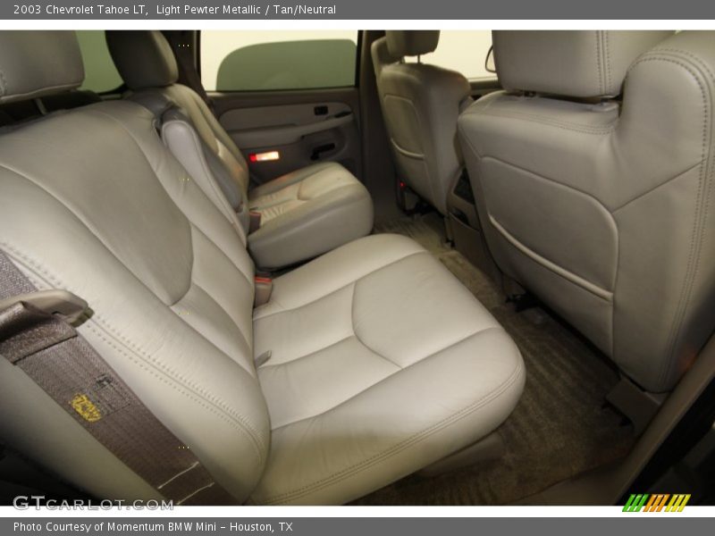 Light Pewter Metallic / Tan/Neutral 2003 Chevrolet Tahoe LT