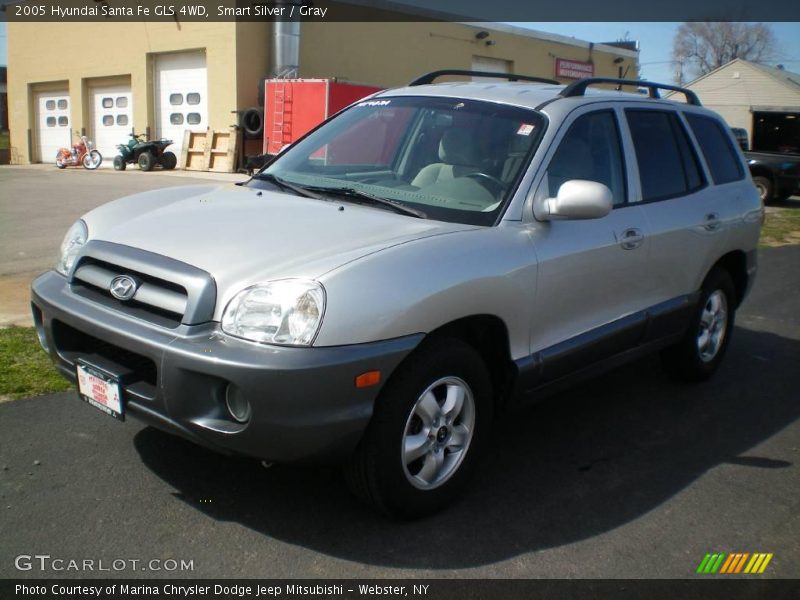 Smart Silver / Gray 2005 Hyundai Santa Fe GLS 4WD