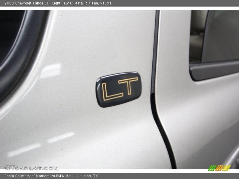 Light Pewter Metallic / Tan/Neutral 2003 Chevrolet Tahoe LT